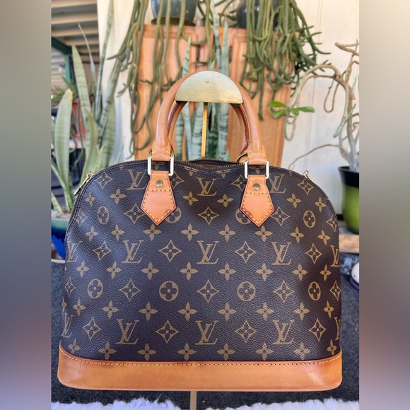 Louis Vuitton Alma Monogram BA0967 - Picture 2 of 15
